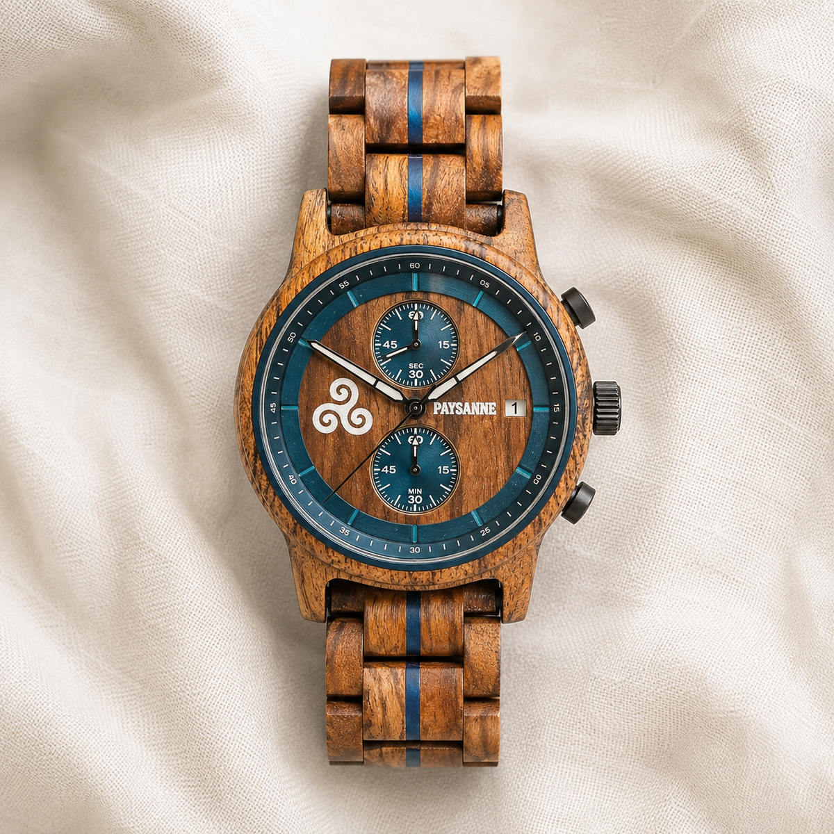 Montre en bois pour homme La Bretonne en zébrano avec cadran inspiré de la Bretagne